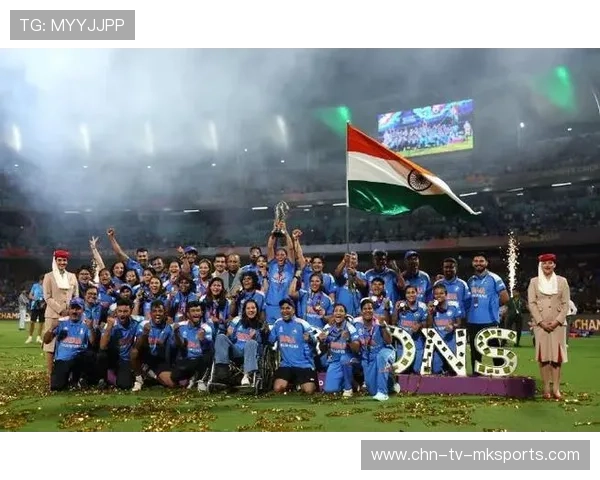 阿巴斯·阿弗里迪连中六个六，震撼板球世界，阿巴迪·埃弗亚视频